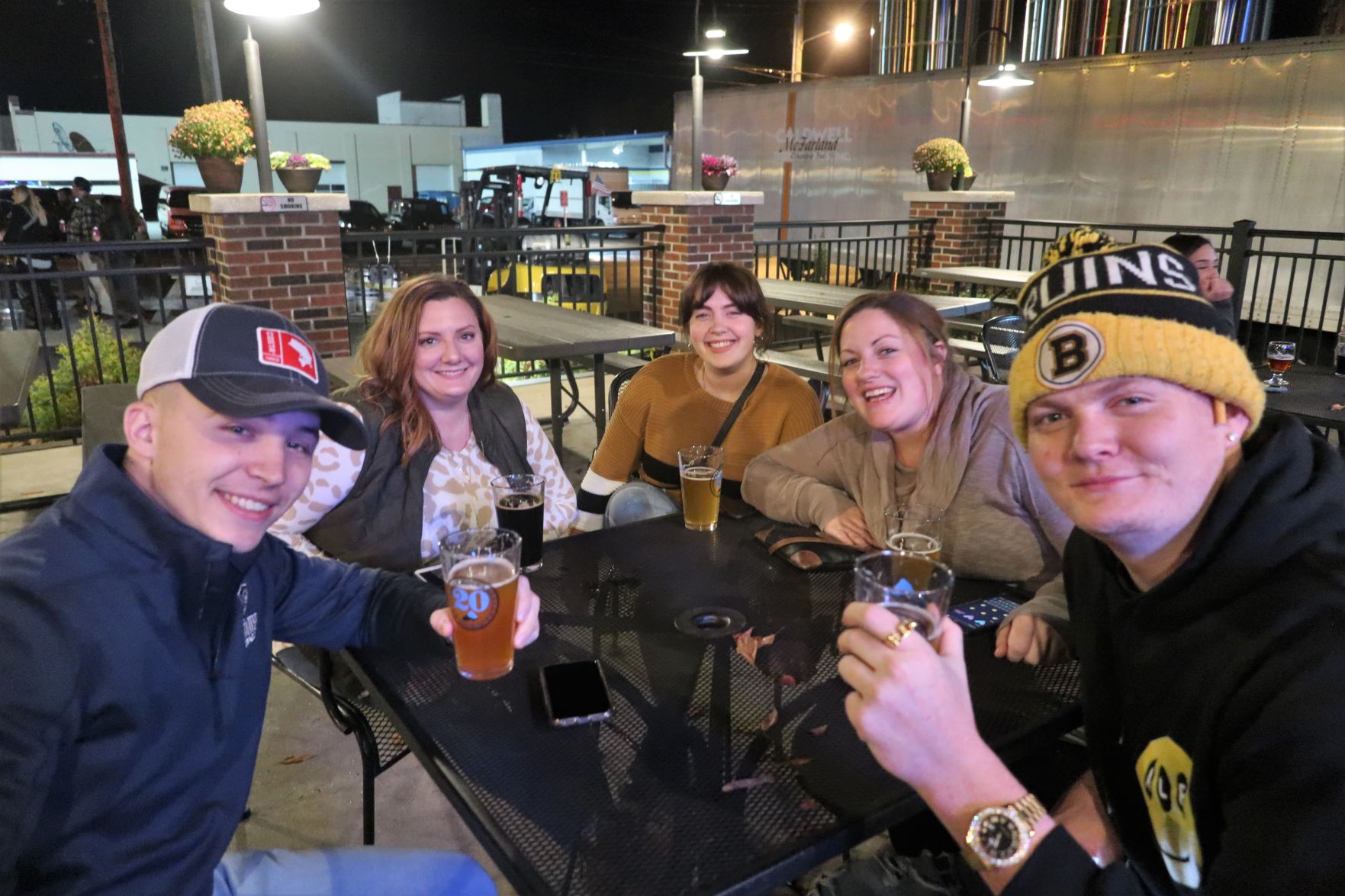 2019-11-27 20.45.38.jpg